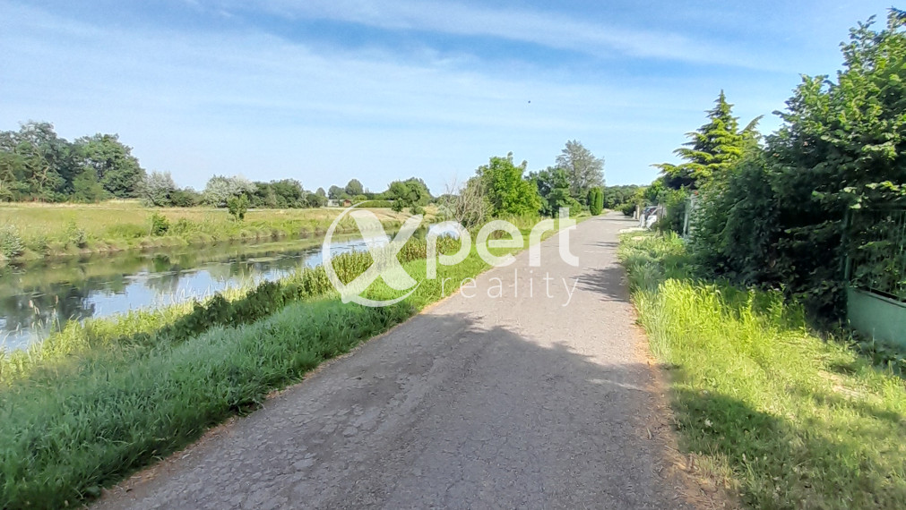 Predaj pekný pozemok 650m2 v Šamoríne časť Čilistov