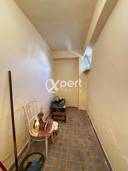 NOVÁ CENA / 140 000,- € Na predaj 3 izbový rodinný dom  s altánkom , s garážou a s krbom v tichej a pokojnej  lokalite v  obci Malé Dvorníky