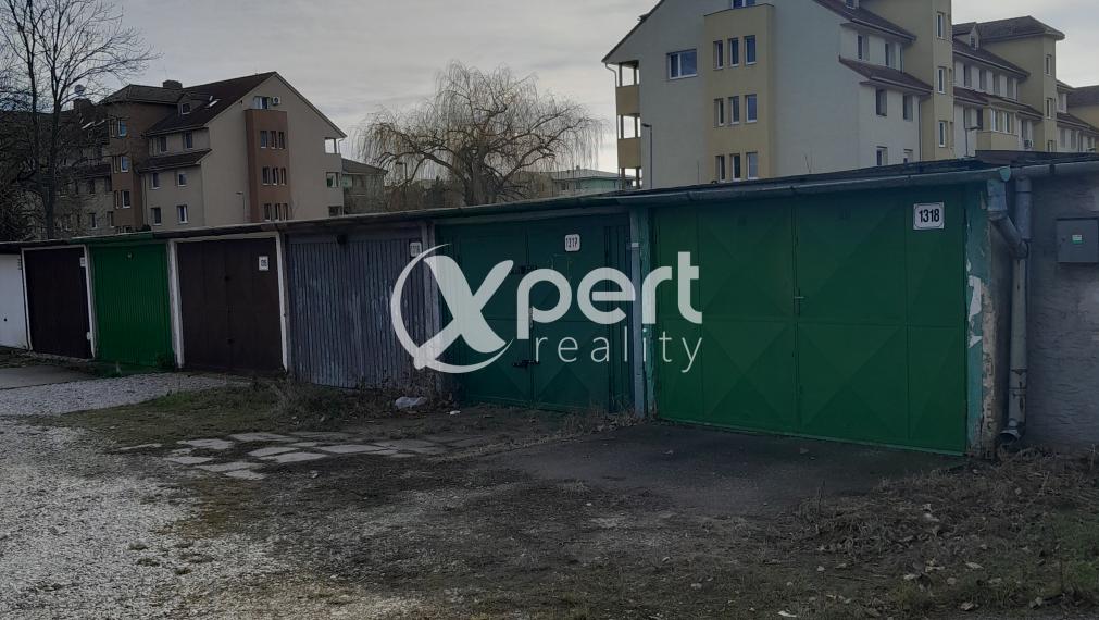 Predaj panelová Garáž v Šamoríne na Veternej ulici