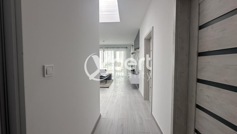 Nový, kompletne zariadený 2-izbový byt v modernej novostavbe