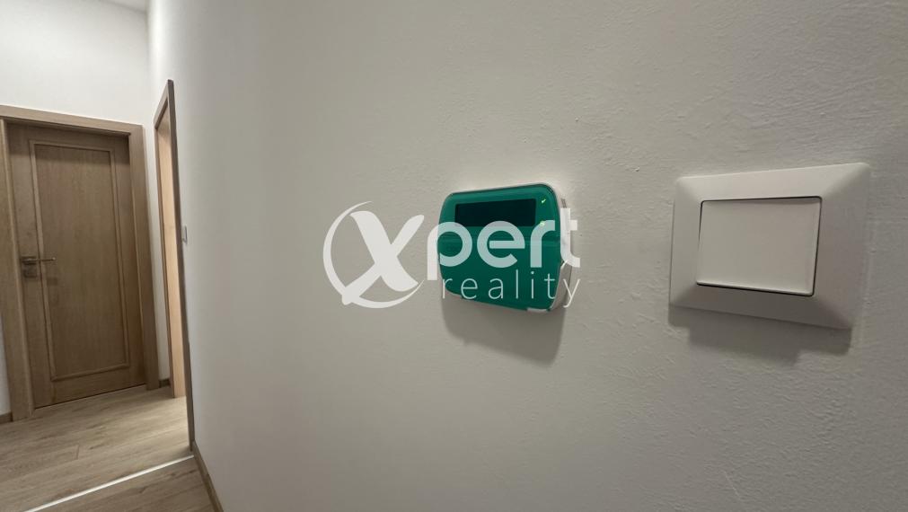 3 - Izbový byt na prenájom s parkovacím miestom