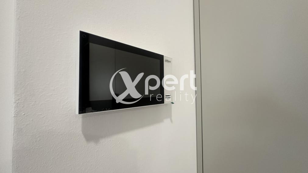 3 - Izbový byt na prenájom s parkovacím miestom