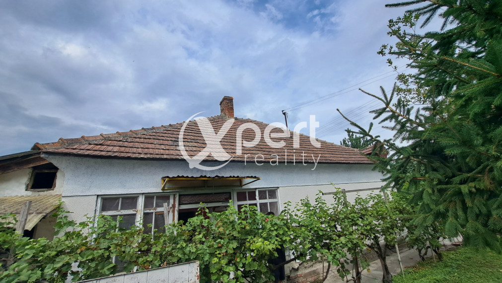 3 izbový DOM v hraničnej dedine Medveďov-znížená cena