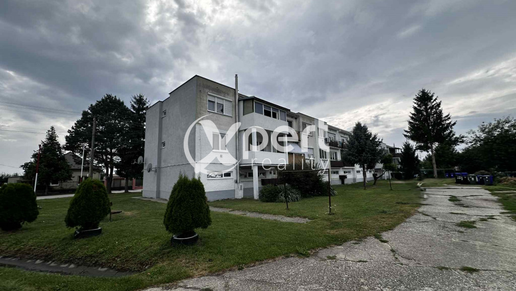 Predám 3 izbový byt s loggiou po kompletnej rekonštrukcii v obci Dolný Štál