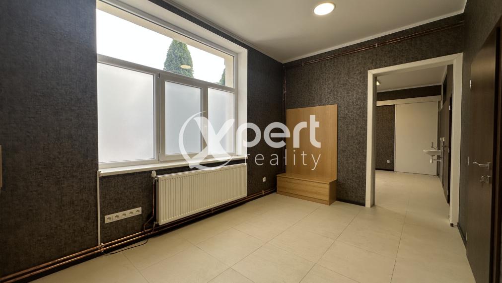 Prenájom polyfunkčnej budovy, kancelárie, obchodné priestory, služby