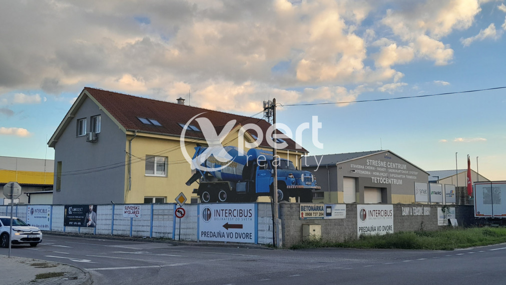 Predaj Exkluzívne priemyselný  areál v celku v Šamoríne na Seneckej ul., blízko R7