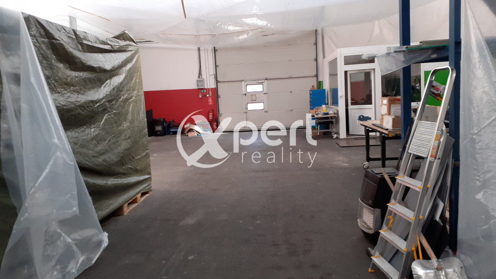 Predaj Exkluzívne priemyselný a výrobný areál v celku v Šamoríne na Seneckej ul., blízko R7