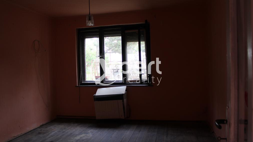 3 izbový DOM v hraničnej dedine Medveďov