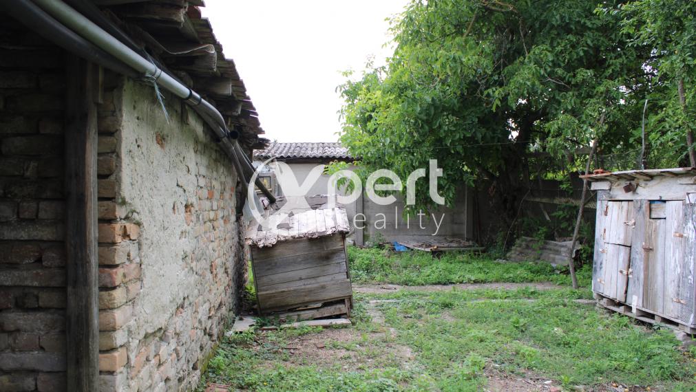 3 izbový DOM v hraničnej dedine Medveďov