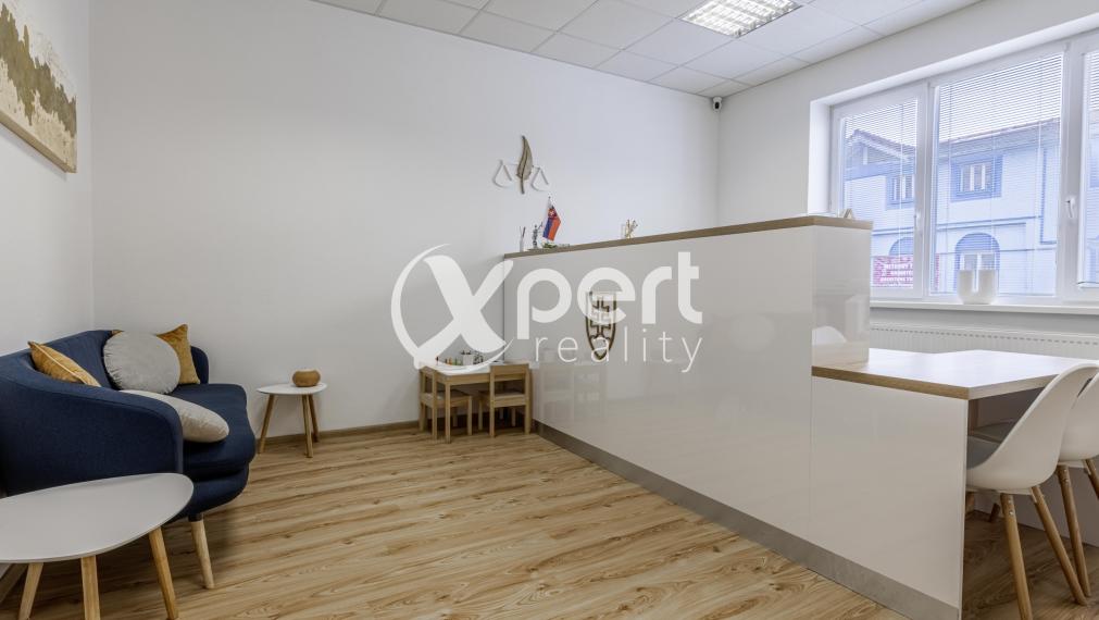 Rodinný dom s multifunkčným využitím v  centre Galanty