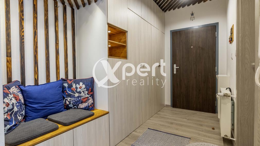 Slnečný 3 izbový byt v obľúbenej lokalite na predaj