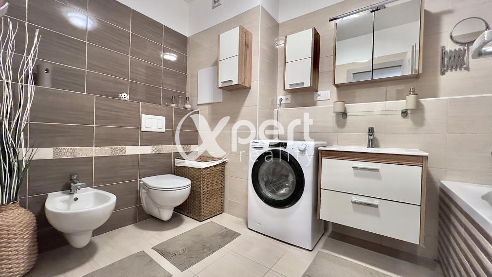 Slnečný 3 izbový byt v obľúbenej lokalite na predaj