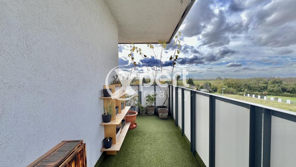 Slnečný 3 izbový byt v obľúbenej lokalite na predaj