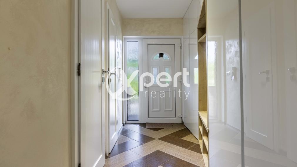 MODERNÝ DIZAJN A VEĽKOLEPÝ PRIESTOR