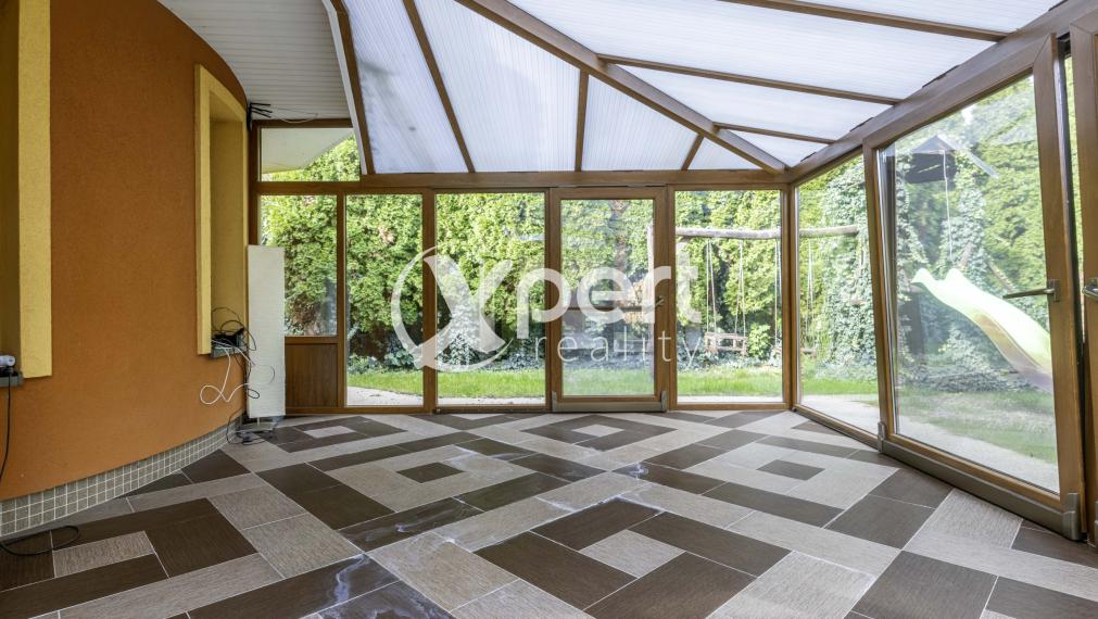 MODERNÝ DIZAJN A VEĽKOLEPÝ PRIESTOR