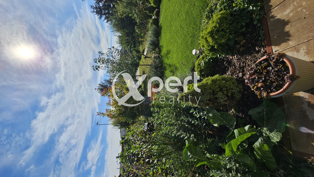 Viacúčelový celopodpivničený, poschodový bytový dom