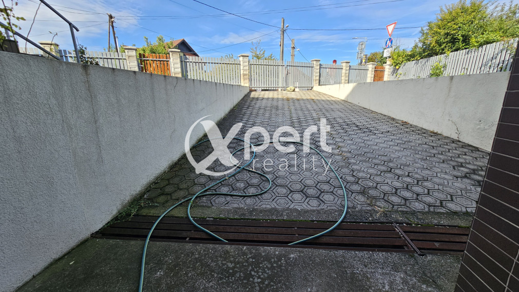 Viacúčelový celopodpivničený, poschodový bytový dom