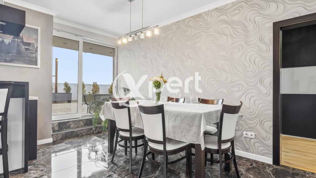 „Hľadáte bývanie, kde niet priestoru pre kompromisy?“ 4-izbový penthouse na najvyššom poschodí s terasami, krbom a absolútnym súkromím na Kramároch.