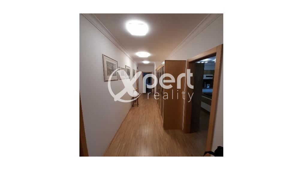 Prenájom 4i moderný zariadený byt v centre mesta Šamorín