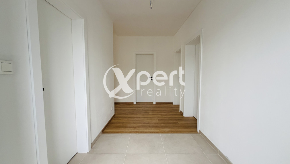 REZERVOVANÝ 4-IZBOVÝ RODINNÝ DOM NA PREDAJ V NOVEJ LOKALITE - TOPOĽNICA