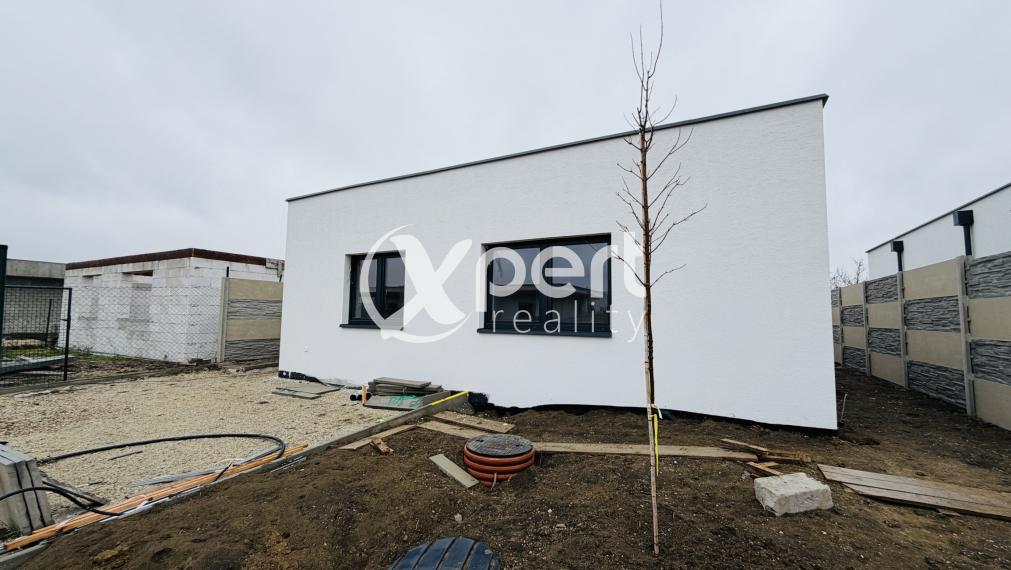 4-IZBOVÝ RODINNÝ DOM NA PREDAJ V NOVEJ LOKALITE!