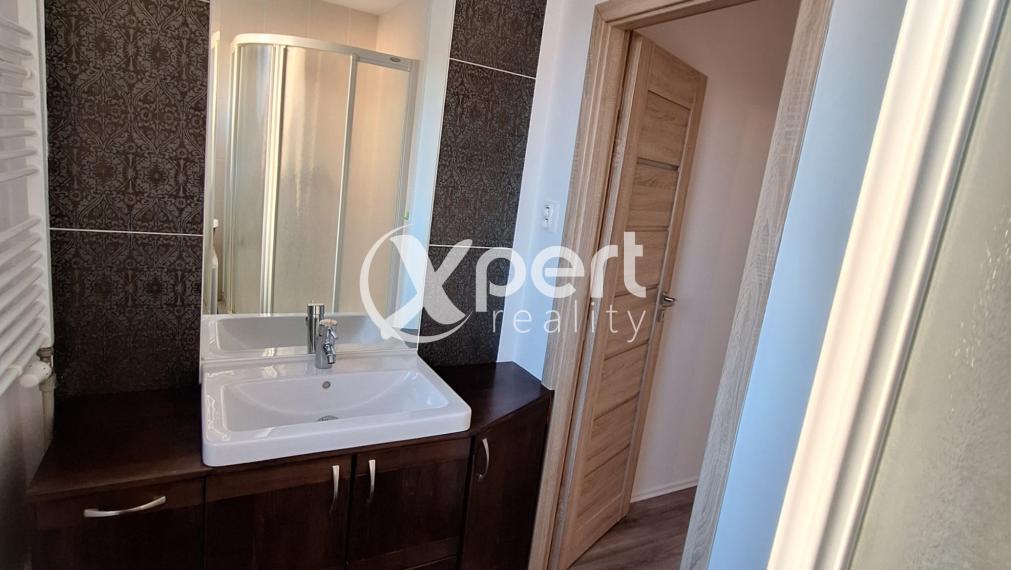 Prenájom 3i byt so špajzou v Šamoríne na Hlavnej ul.