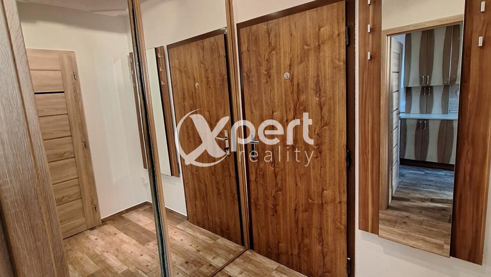 Prenájom 3i byt so špajzou v Šamoríne na Hlavnej ul.