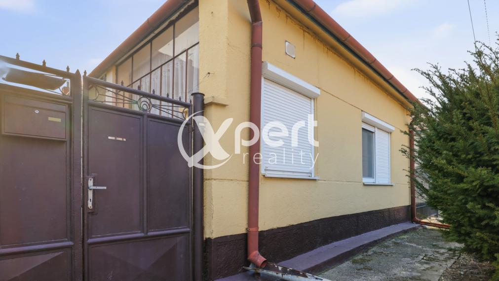 Starší rodinný dom vo vyhľadávanej obci Čierny Brod