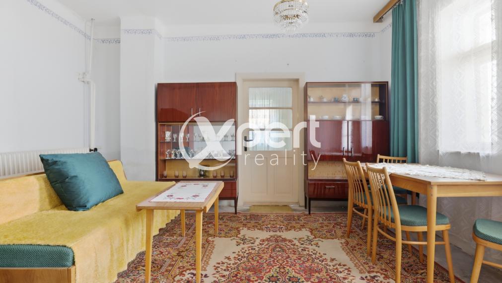 Starší rodinný dom vo vyhľadávanej obci Čierny Brod