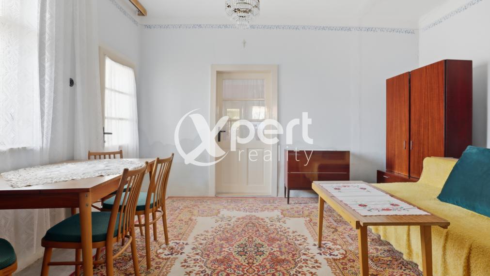 Starší rodinný dom vo vyhľadávanej obci Čierny Brod