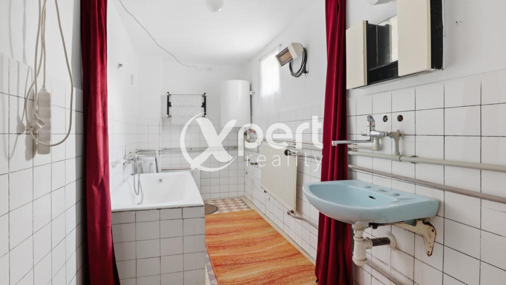 Starší rodinný dom vo vyhľadávanej obci Čierny Brod