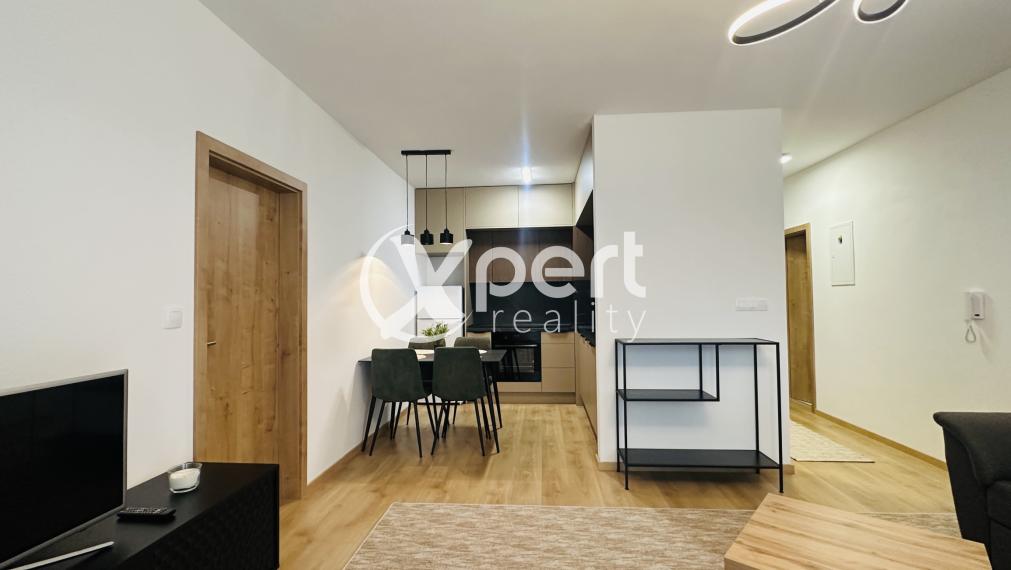 NOVINKA. 2 - Izbový byt na prenájom s parkovacím miestom