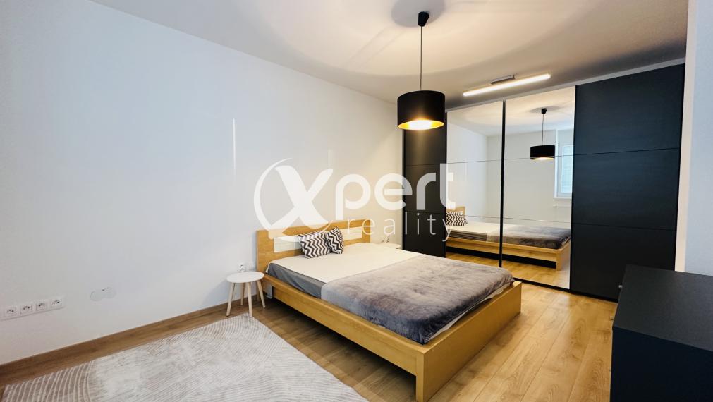 NOVINKA. 2 - Izbový byt na prenájom s parkovacím miestom