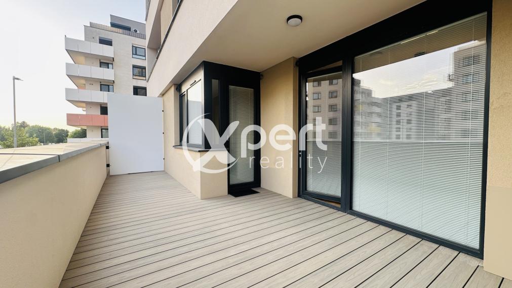 NOVINKA. 2 - Izbový byt na prenájom s parkovacím miestom