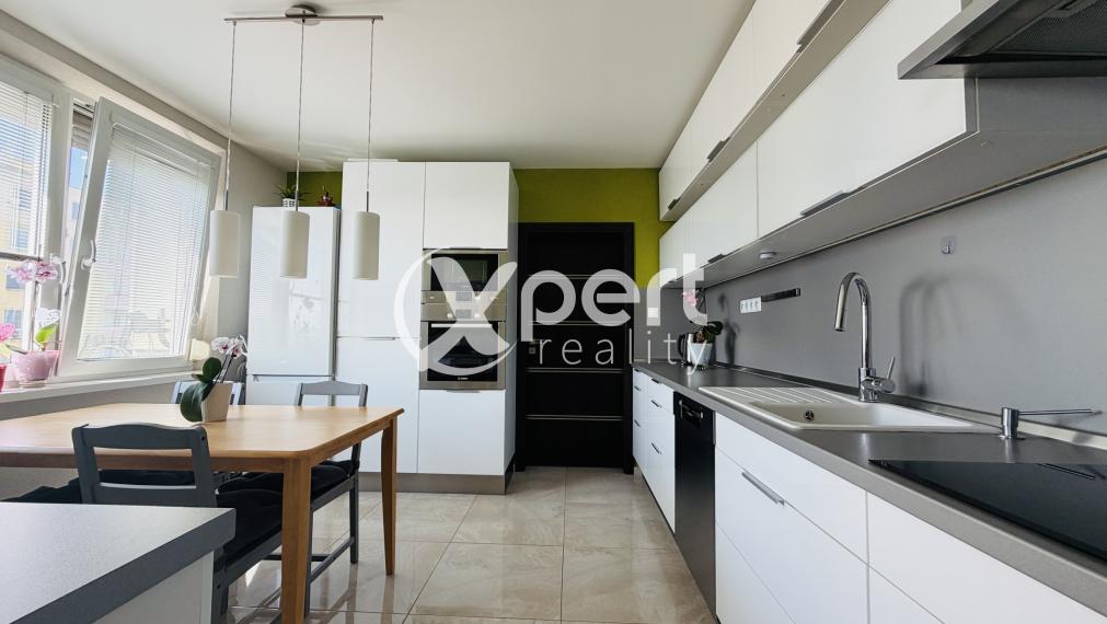 Na predaj slnečný 3 izbový byt v obľúbenej lokalite