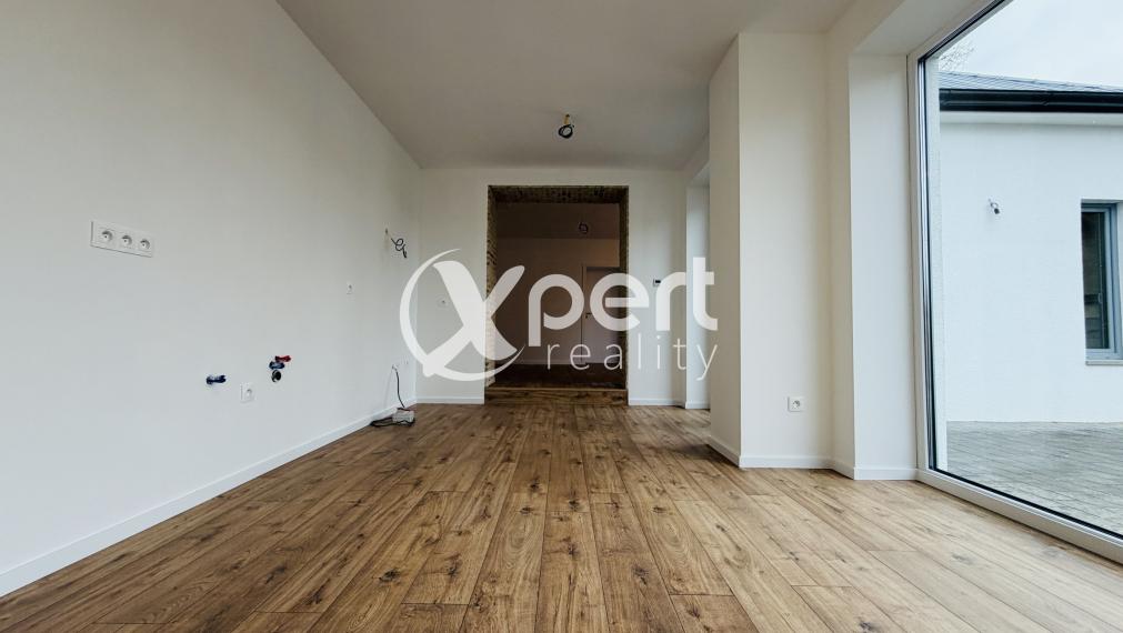 Na predaj rodinný dom v pokojnej lokalite obce Tomášikovo