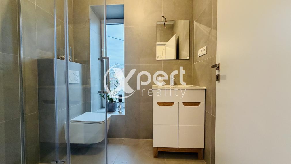 Na predaj rodinný dom v pokojnej lokalite obce Tomášikovo