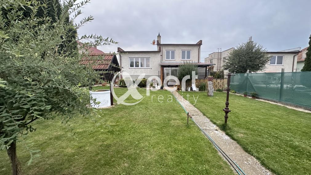 Už čoskoro v  ponuke krásny rodinný dom v obci Čierny Brod