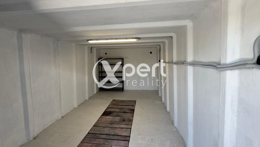 Prenájom Garáž s elektrinou v Šamoríne