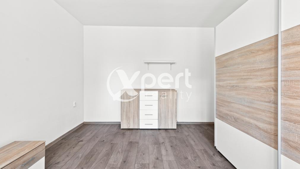 RIESTRANNÝ 2-IZBOVÝ BYT S LODŽIOU – IHNEĎ K NASŤAHOVANIU