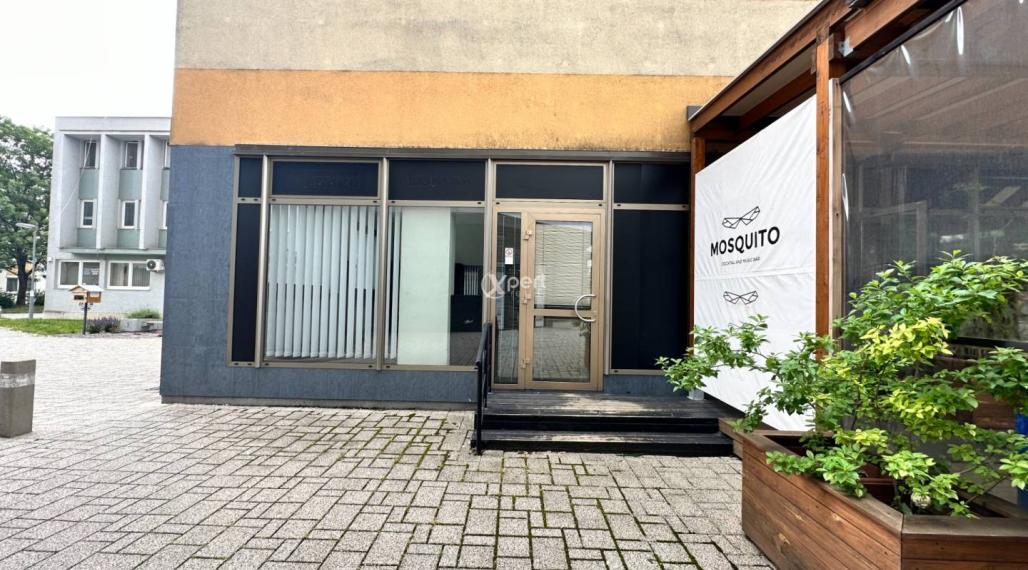 Obchodný  priestor priamo v CENTRE na prenájom