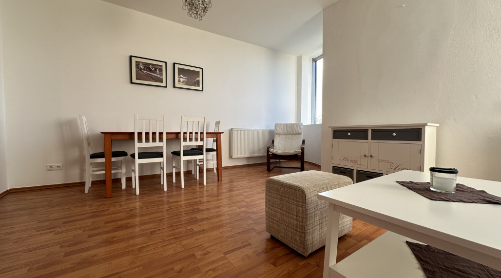 Slnečný 2 izbový byt priamo v centre, skvelá ponuka pre Vás!