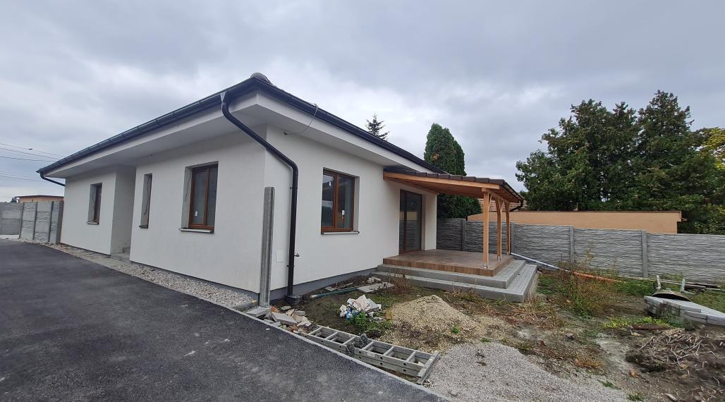 PREDAJ, 4 izb. samostatný RD v Dolnom Bare