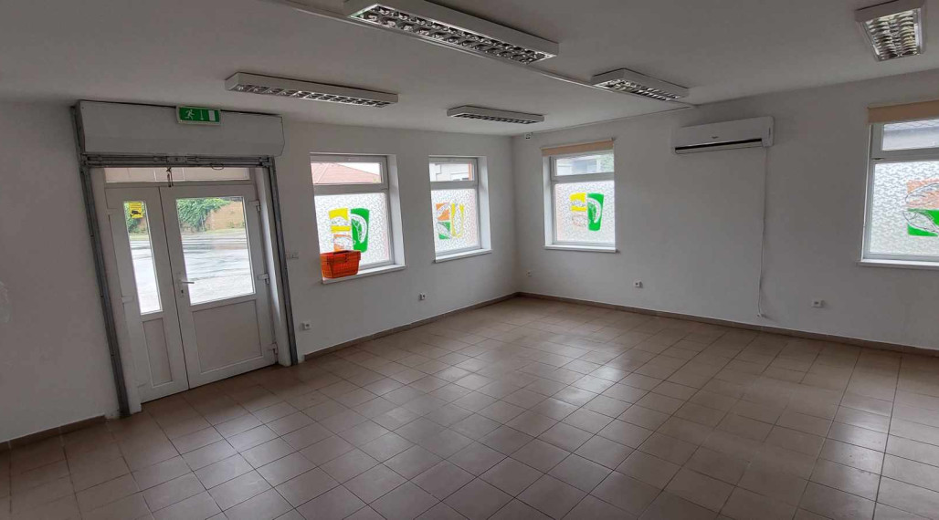 Prenájom obchodného priestoru na frekventovanej a ľahko prístupnej lokalite vo Vrakúni