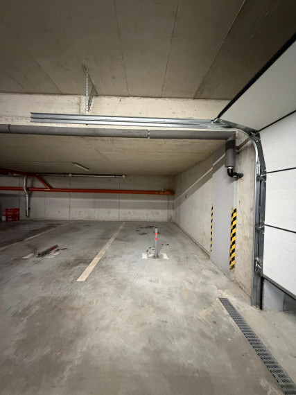 Bezpečné parkovanie v podzemnej garáži – Galanta West