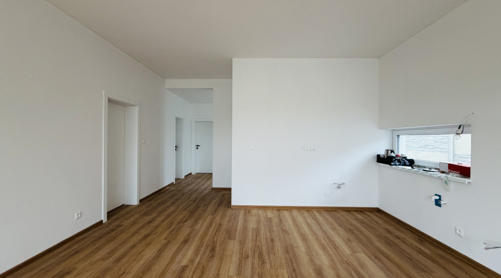 REZERVOVANÝ 4-IZBOVÝ RODINNÝ DOM NA PREDAJ V NOVEJ LOKALITE - TOPOĽNICA