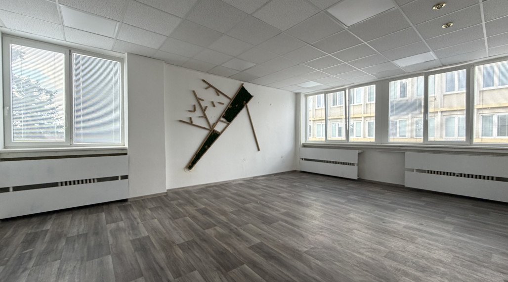 Kancelársky priestor na mieru  -  CENTRUM - Galanta