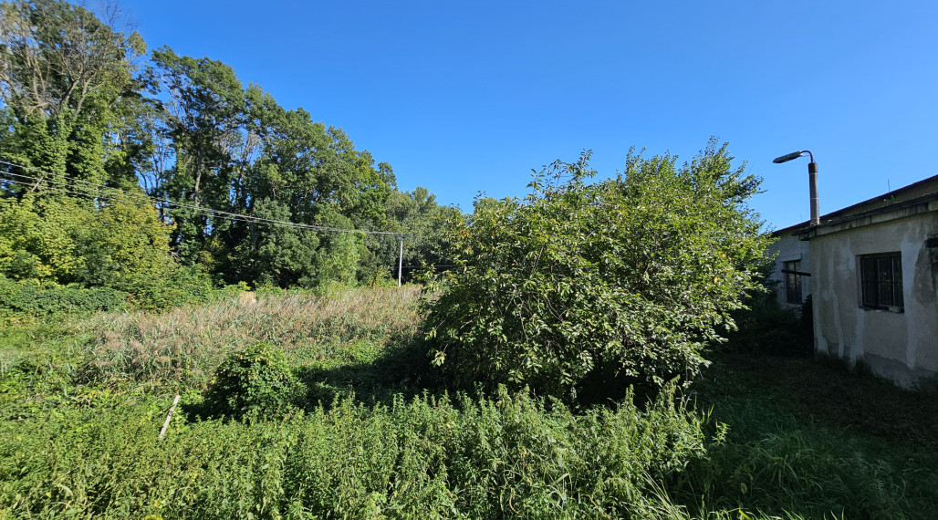 Komerčný stavebný pozemok v priemyselnej zóne VRAKÚŇ