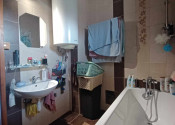 Nasťahujte sa bez starostí, bez nutnosti rekonštrukcie! 4 izbový rodinný dom s garážou v Gabčíkove - fotografia 23