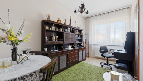 NA PREDAJ RODINNÝ DOM S MNOHÝMI BENEFITMI - fotografia 8